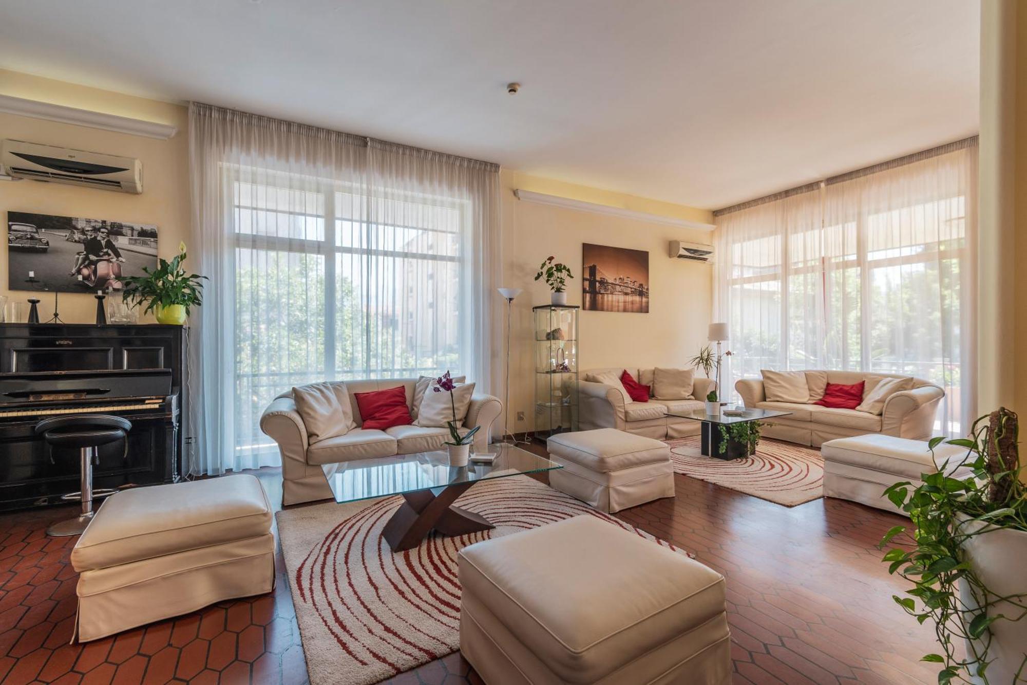 Hotel Gabrini Марина-ди-Масса Экстерьер фото